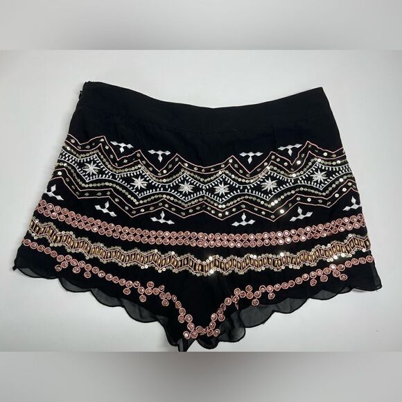 Forever 21 Black shorts with sequins Lined Size L - Picture 2 of 11